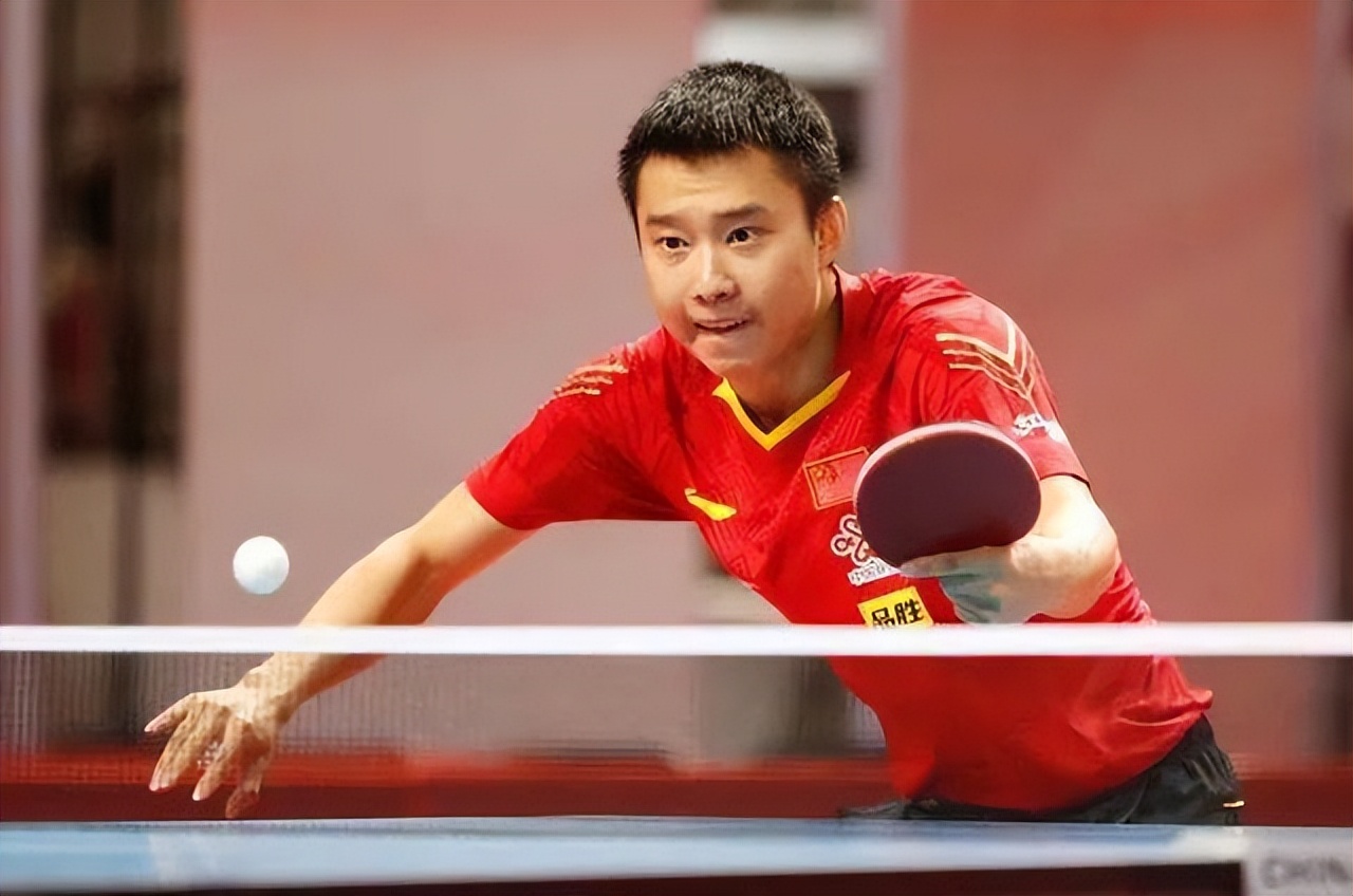 轰出11-0,但是整体表现还是不够稳定,面对黄民夏的冲击很快就败下阵来