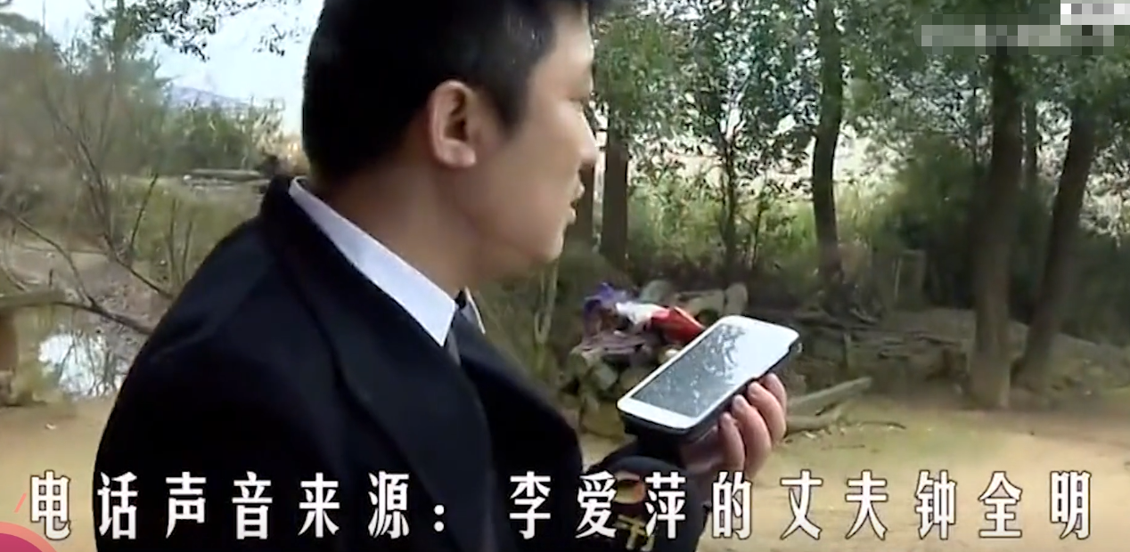 2017年女孩生命仅剩几小时，父亲含泪请求母亲相见，母亲：没必要