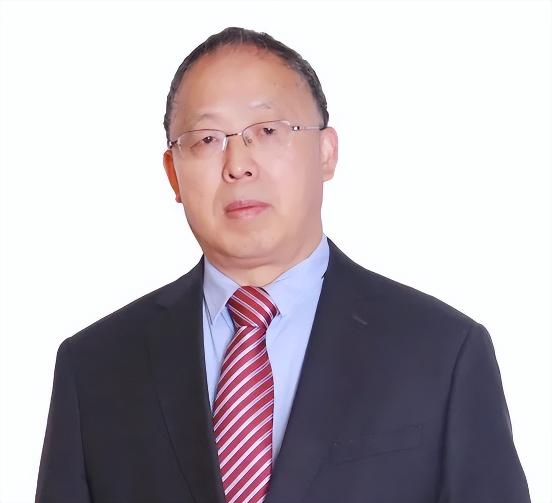 绵阳教育“老兵”落定成都为明学校，再续清北传奇