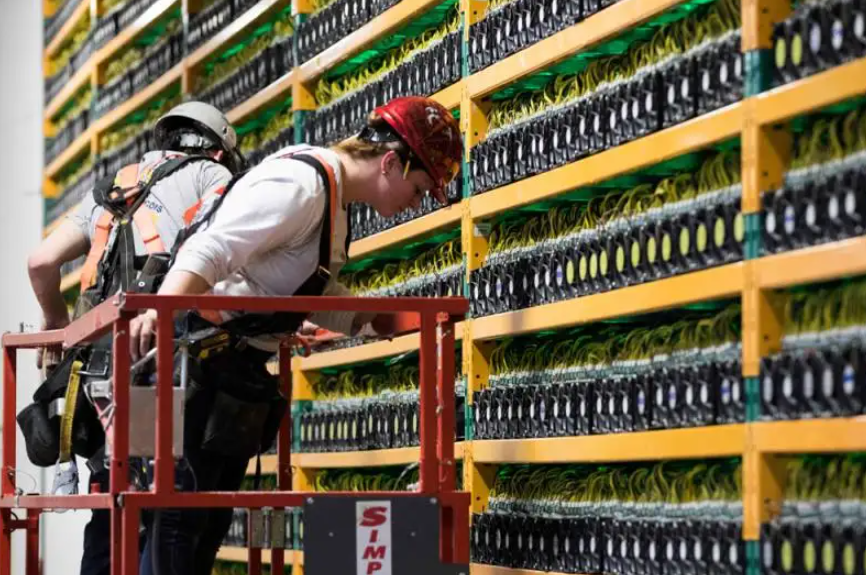 比特币“挖矿”是怎么回事？有七成矿区设在中国，危害有多大？