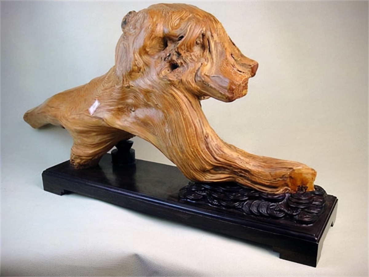 根雕艺术品图片大全(养殖户花500万订制藏獒根雕) - 赤虎壹号