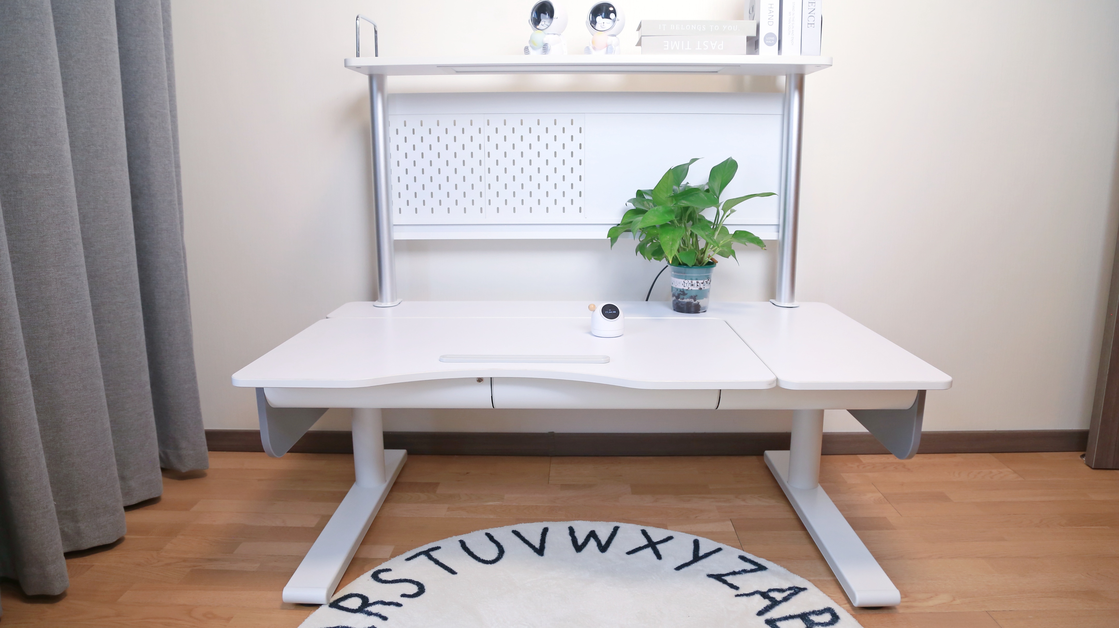小米有品也开始做儿童学习桌了？众筹的学习桌怎么样？