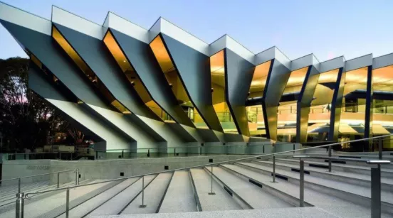 澳洲商科院校盘点！澳洲留学生为何热衷读商科？