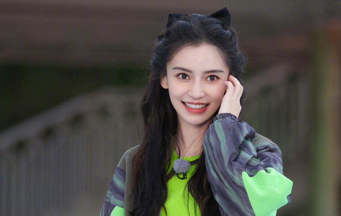 真人秀里演戏都能翻车?angelababy在《跑男》的穿帮让人尴尬