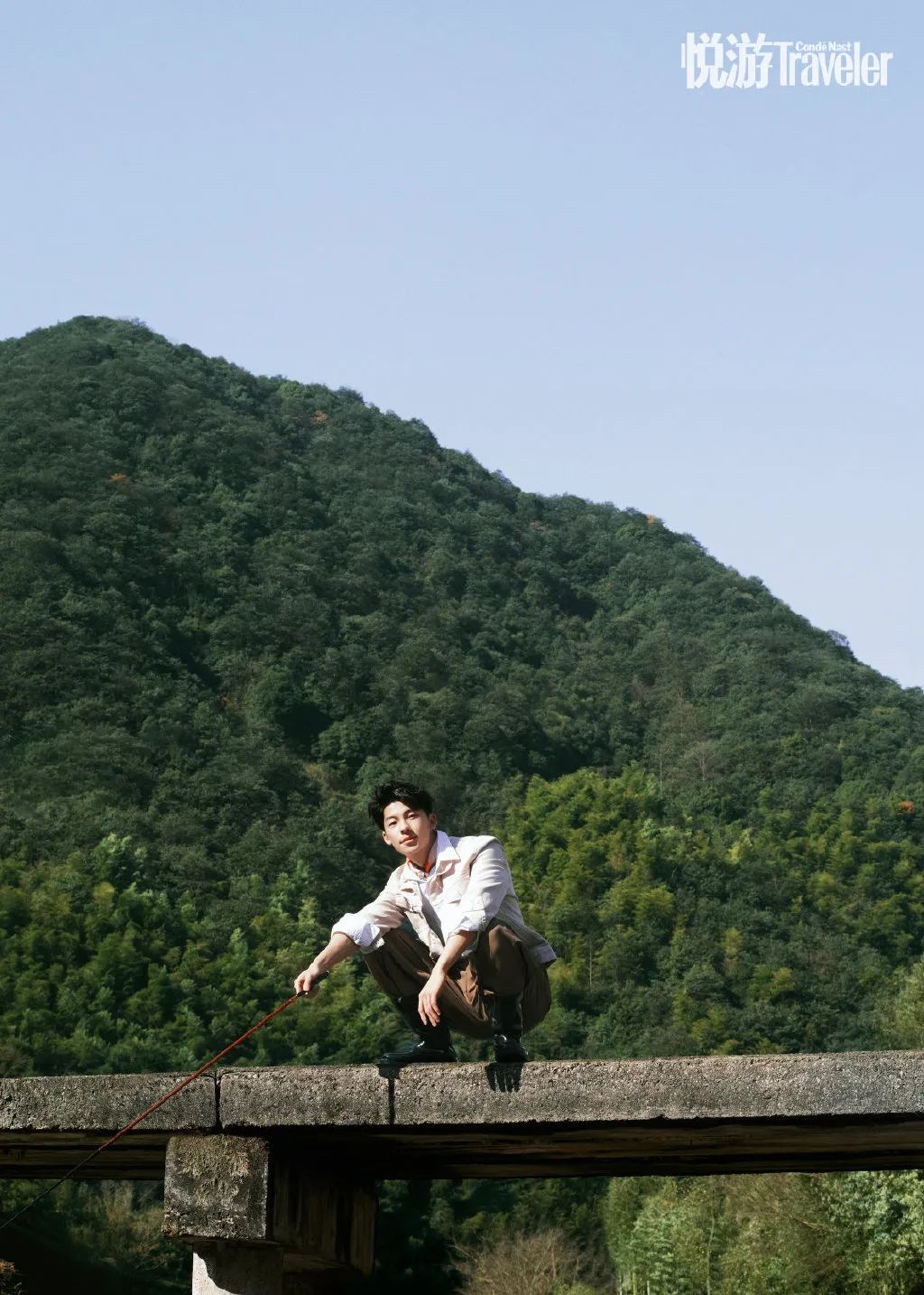 被王嘉尔颓丧风造型帅到！这些小众的宝藏杂志也太会拍了吧…