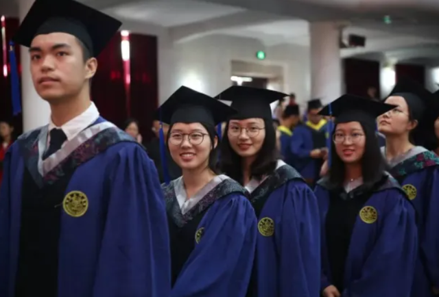 985 211学校（211高校金字塔名单公布）