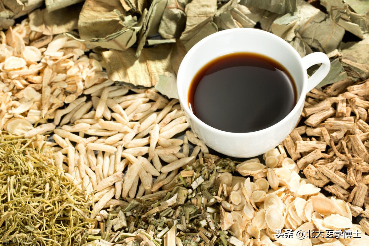 痛风痰湿内聚，外感寒邪，发为寒湿痹阻痛风，都用什么中药治疗？