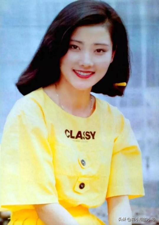 8位妈妈专业户，年轻时都是美人坯子，有人赛过初恋，最大67岁