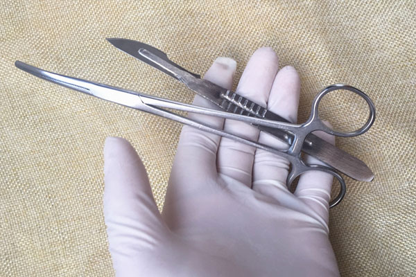 备受争议的3种“癌”不致命，不建议过度治疗，假如你有，别紧张