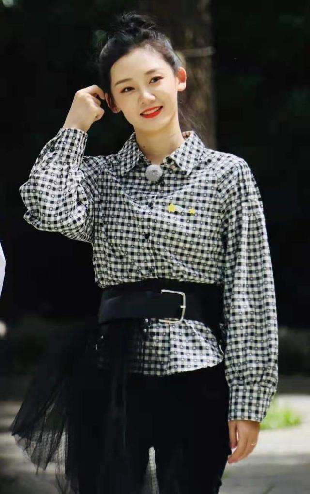 杨丞琳下意识问郑恺：为什么不给苗苗一个婚礼？郑恺高情商应对