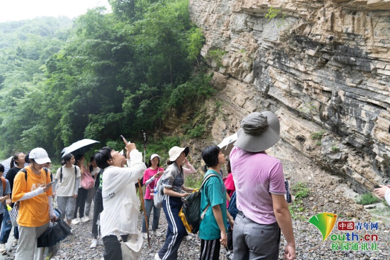 2个月内，长江大学获新华社等权威媒体轮番报道，还受邀登上央视