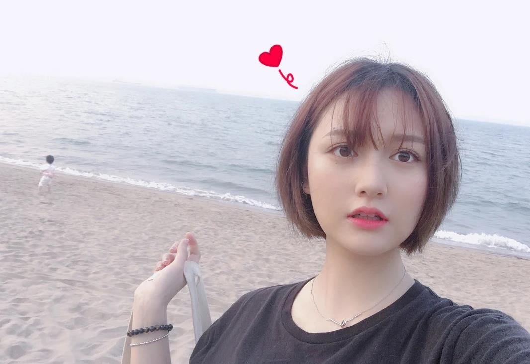 “圈内狂人”董思怡：当郭敬明面怼他发房卡，让毒嘴评委哑口无言