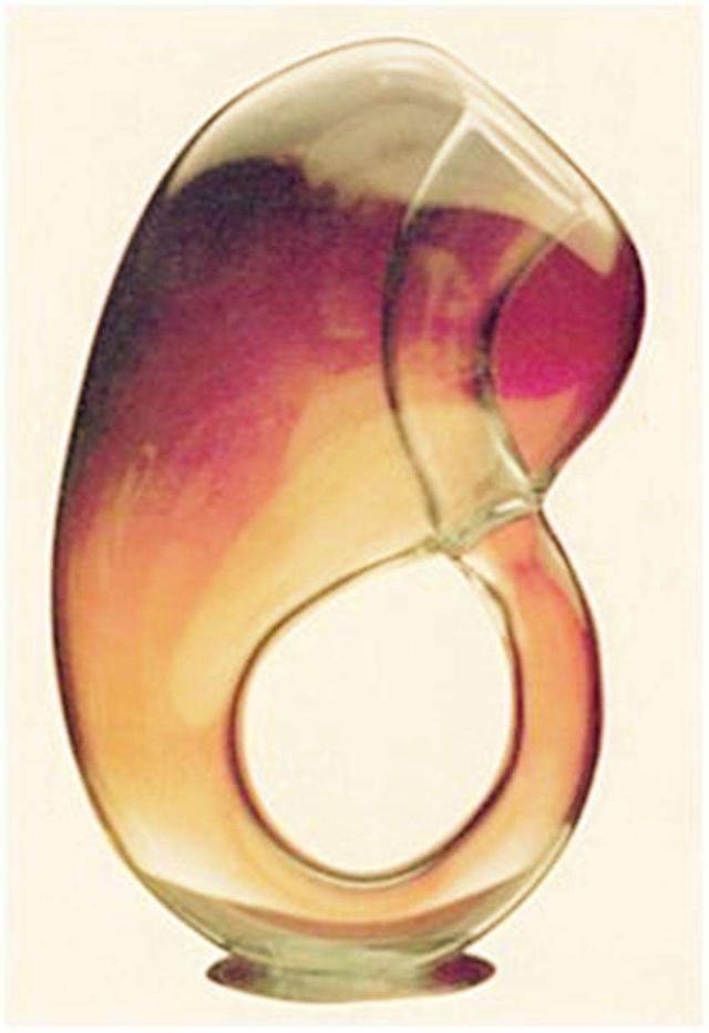 著名的“克莱因瓶”是什么？为什么将地球上的水倒进去也装不满？