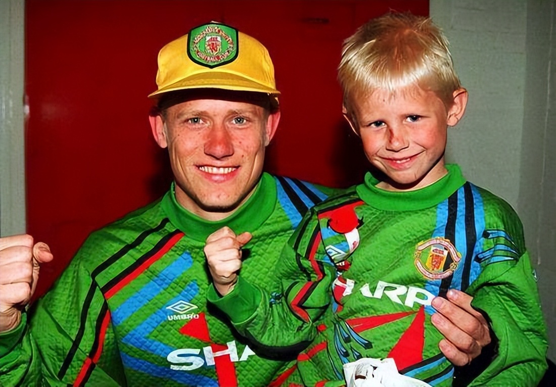 舒梅切尔,门神父子的传承