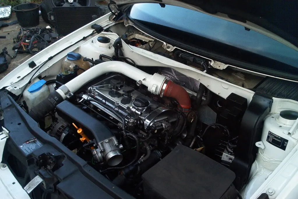 记录06款宝来改装过程，5年内大改了5次，它记下了车主的青春