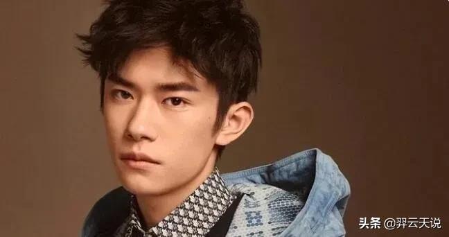 从易烊千玺考编事件看如今媒体的转变