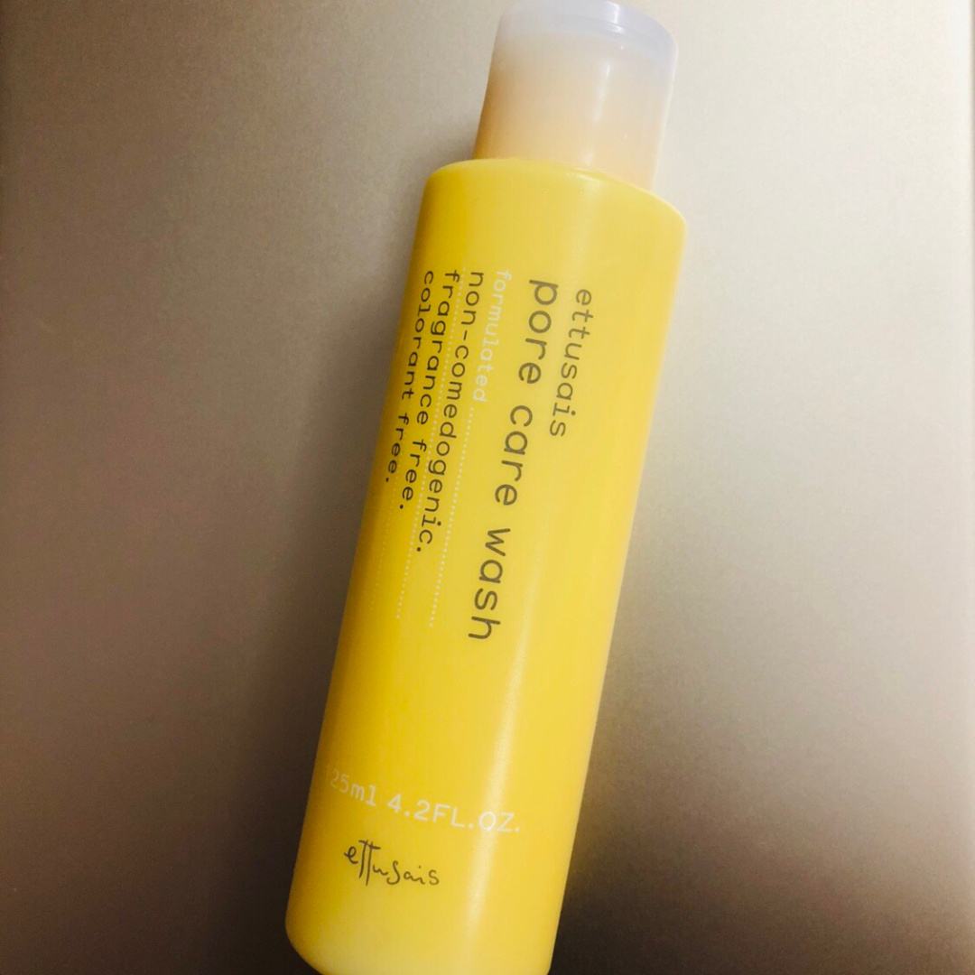 这些洗面奶口碑好名气高，有效控油补水清洁，让你肌肤光滑如初