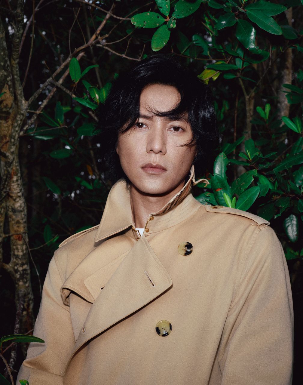 演员陈坤深陷中年窘境,"花瓶脸"的他终是走到了这一天