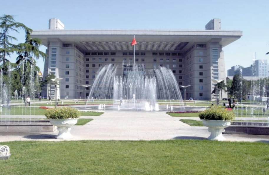 全国师范类大学排名一览：北师大第一，考上就业很吃香