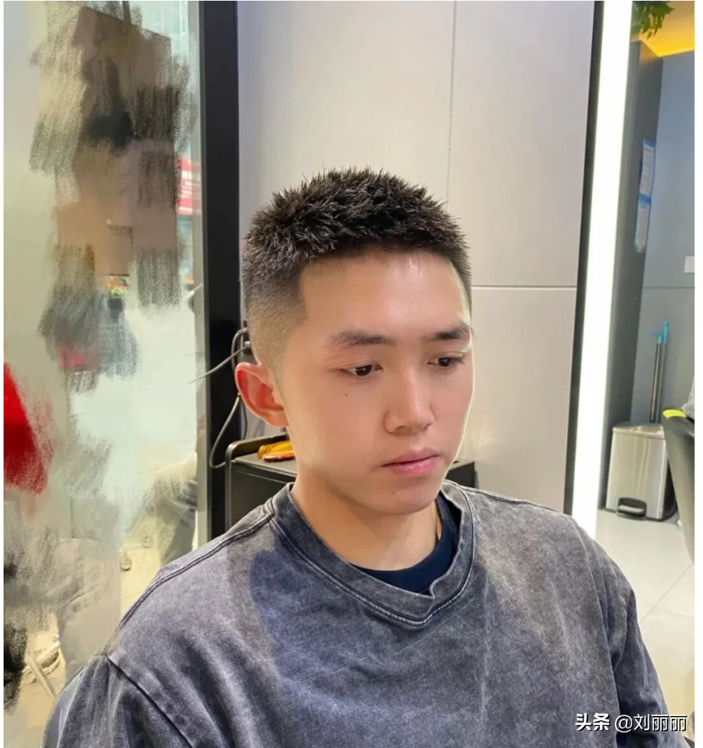 这17款男发真帅气，很火很时尚，有你同款吗