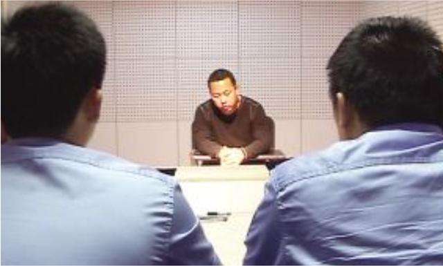 2009年，南宁美女三姐妹被害，凶手是对门邻居，一连扛住8次审问