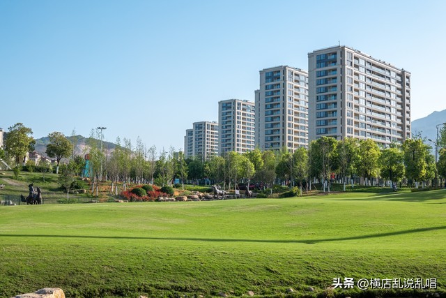 江山在哪(na)里是哪个省的（江山是哪里的(de)哪个省的）-第11张图片-大连信息(xi)网