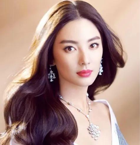 张雨绮活出了女人最想要的样子