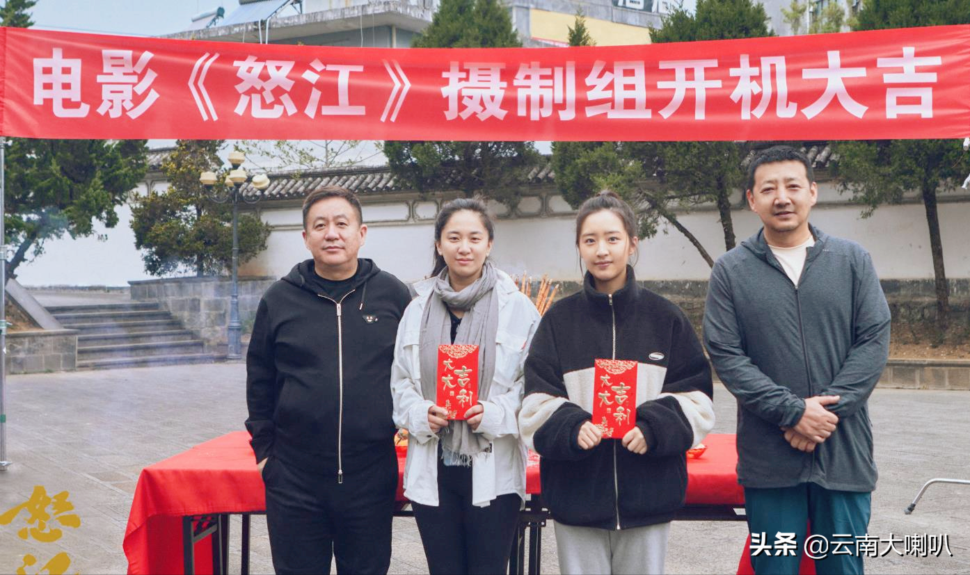 16˶ݱ߾СŮϸɫв࣬ûˣ