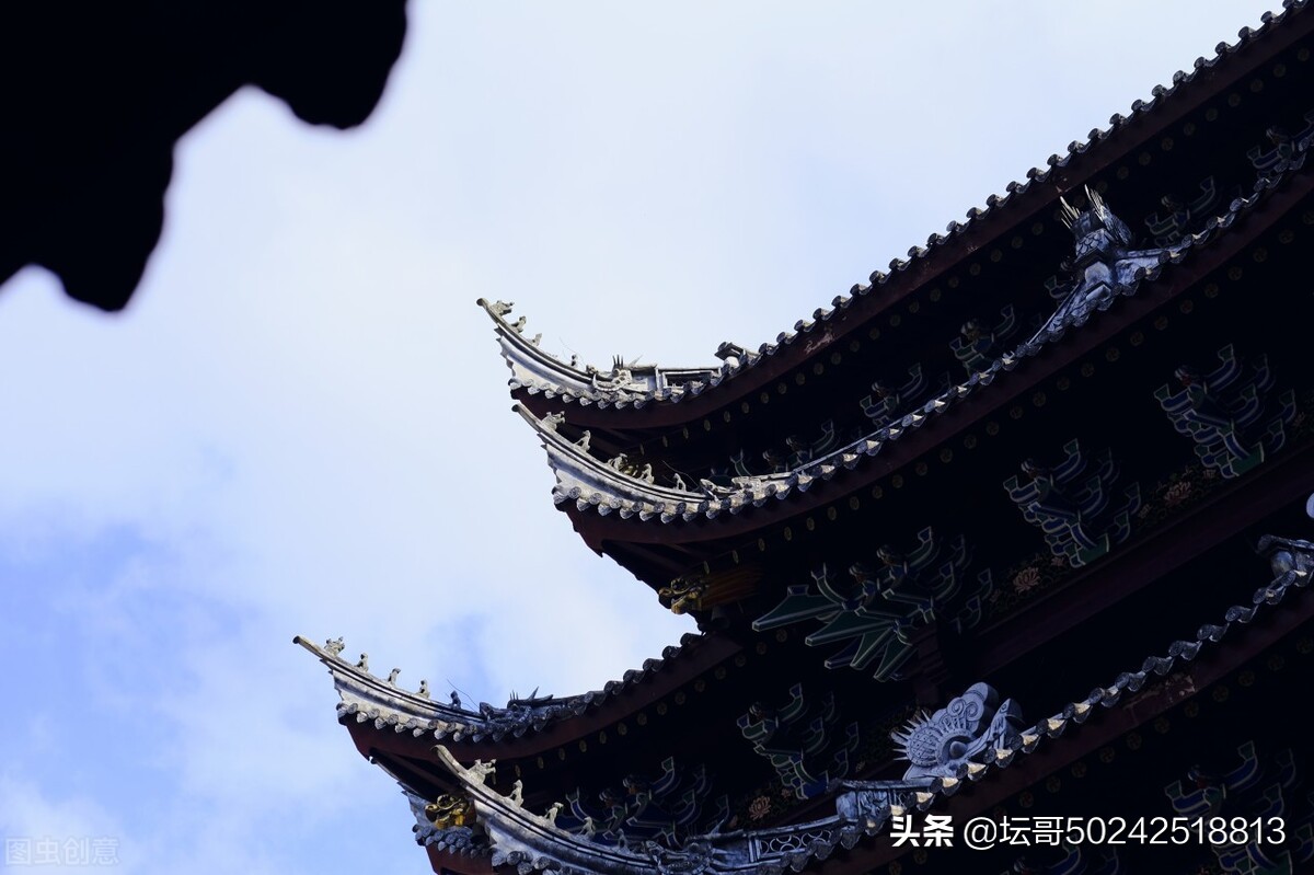 读书要奋发自强，明德行、做新人、办好事；读书必须明理真心