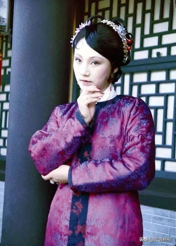 87《红楼梦》邓婕有多牛？因为她，影响了四位演员的最终定角