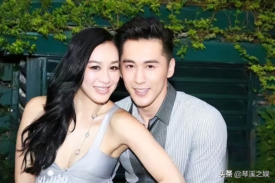 钟丽缇为什么离婚(钟丽缇：两次离婚带仨孩子，爱上小12岁张伦硕，结婚6年依旧甜蜜)