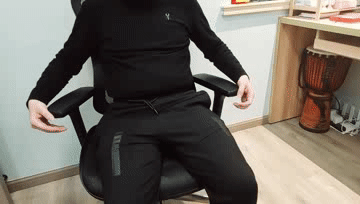 性價(jià)比完美的永藝人體工學(xué)椅，你不來一張？