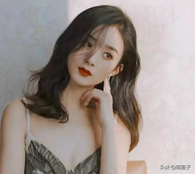 榜样的力量有多大？张舒越考上北大研究生，赵丽颖混成一线巨星