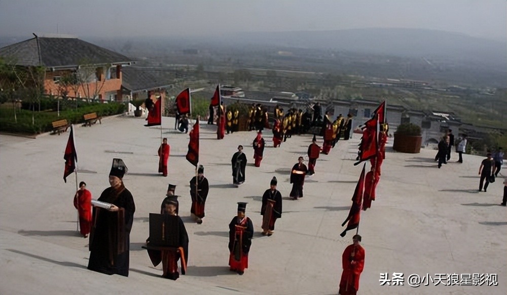 从9.4分的《人生大事》看我国传统丧葬文化