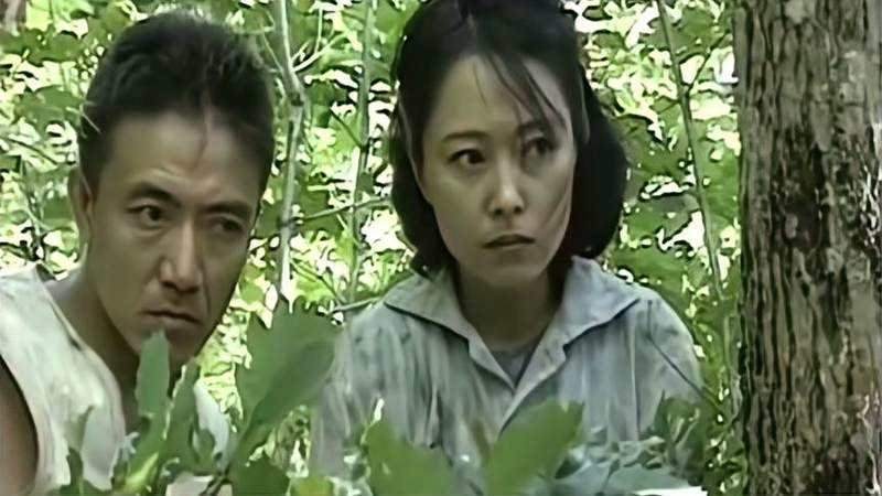 0《情债》是1995年内地电视剧,该剧讲述的是一个东北农村"拉帮套"的