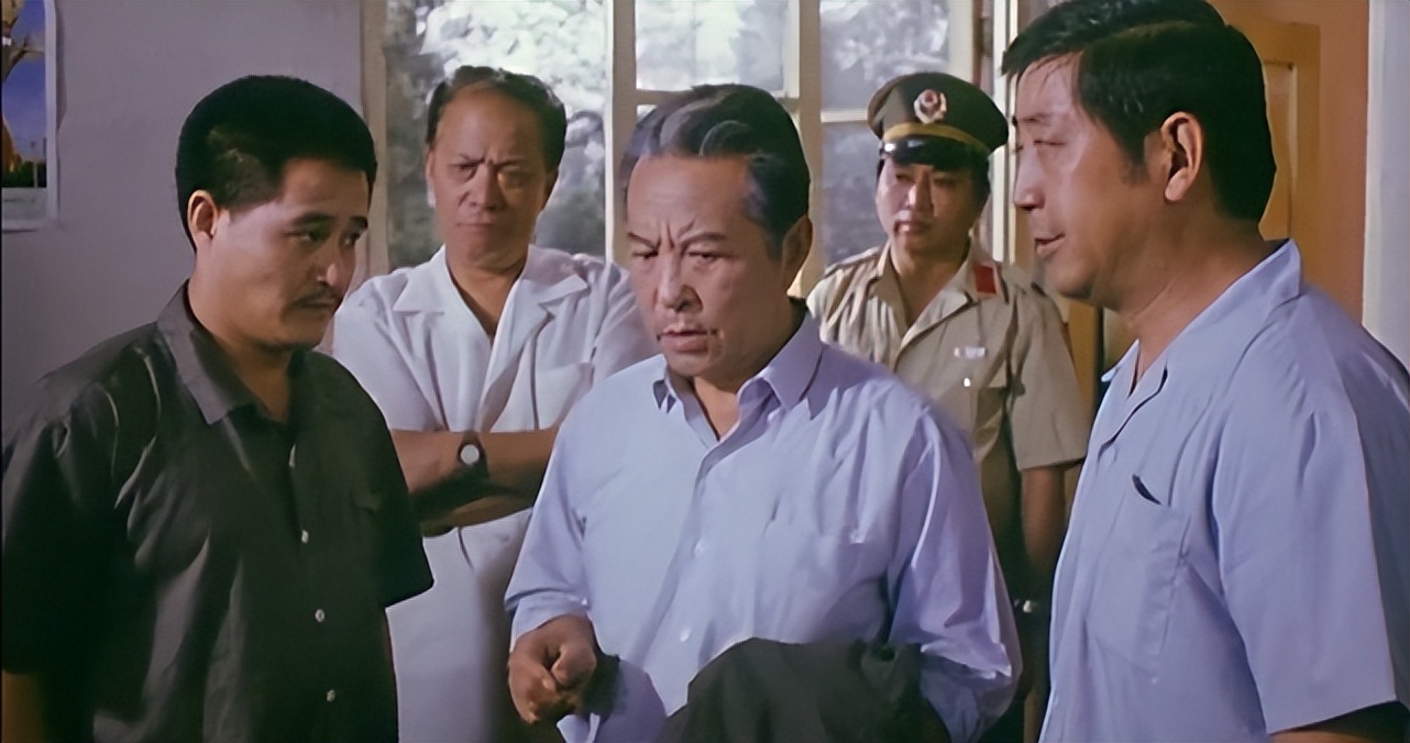 一周之内6位名人相继去世，最年轻者仅38岁，有3人同一天离世