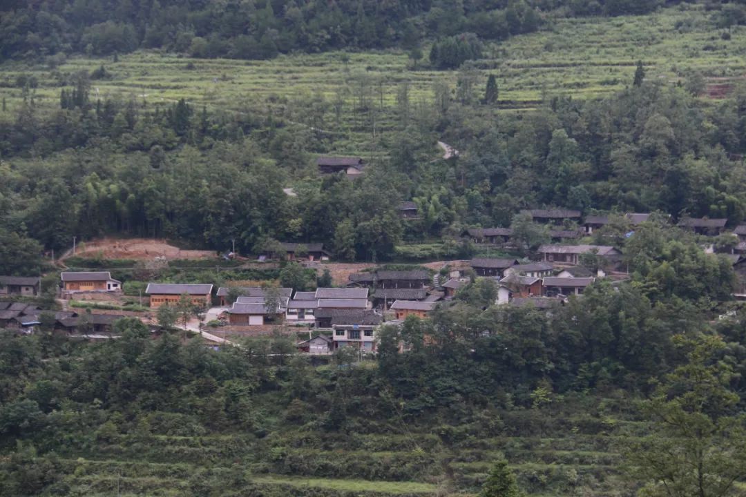 秀山土家族苗族自治县（带你认识秀山土家族苗族自治县）