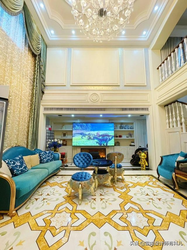 他家四层大别墅，500万豪华装修，客厅摆床、冰箱贴膜，处处踩坑