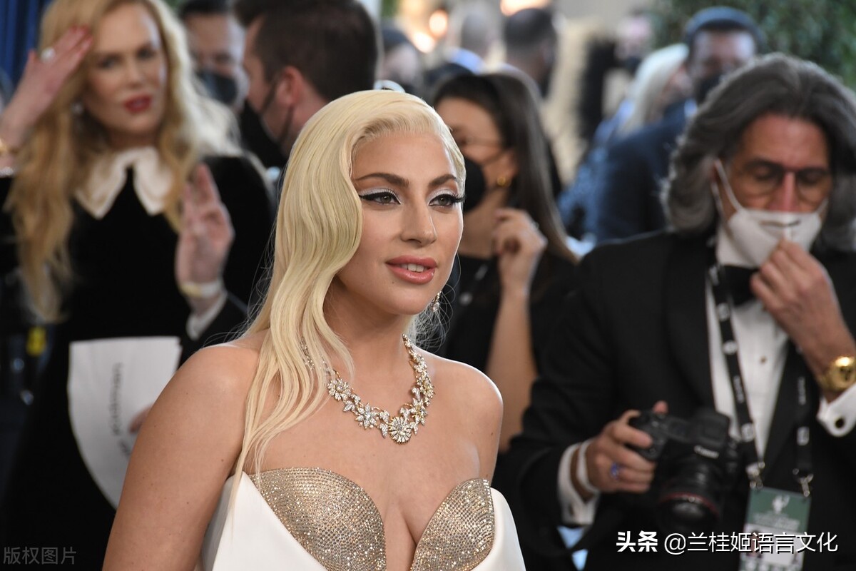 Lady Gaga:我以为再也不会登台了，除了噩梦，我什么都做不了