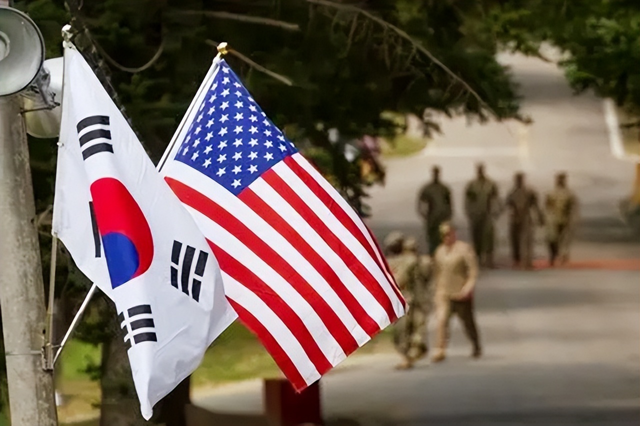 ����������ڿ���������һʯ����ȴ����Ȧ�ף��й������ðݵǵó�