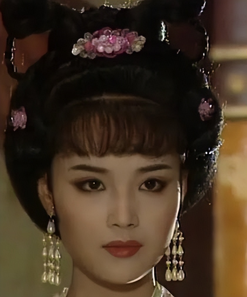 最美"上官婉儿":嫁人当嫁刘之冰,半路夫妻一双儿女有苦也有甜