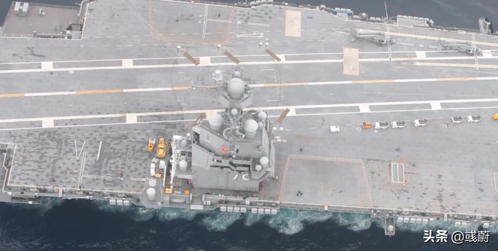 �����ź�ĸ�����ƽ��к˺�ĸ���еİ����������飬Ϊɶ�����̴ѣ�