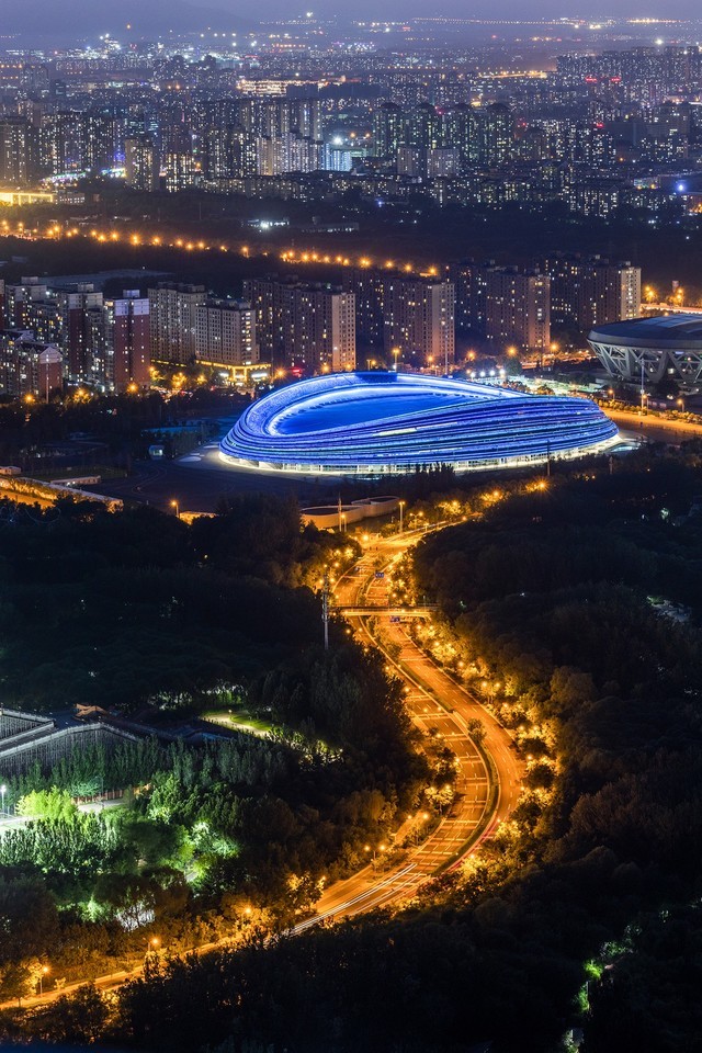 佳能EOS R7评测：全能的便携微单相机