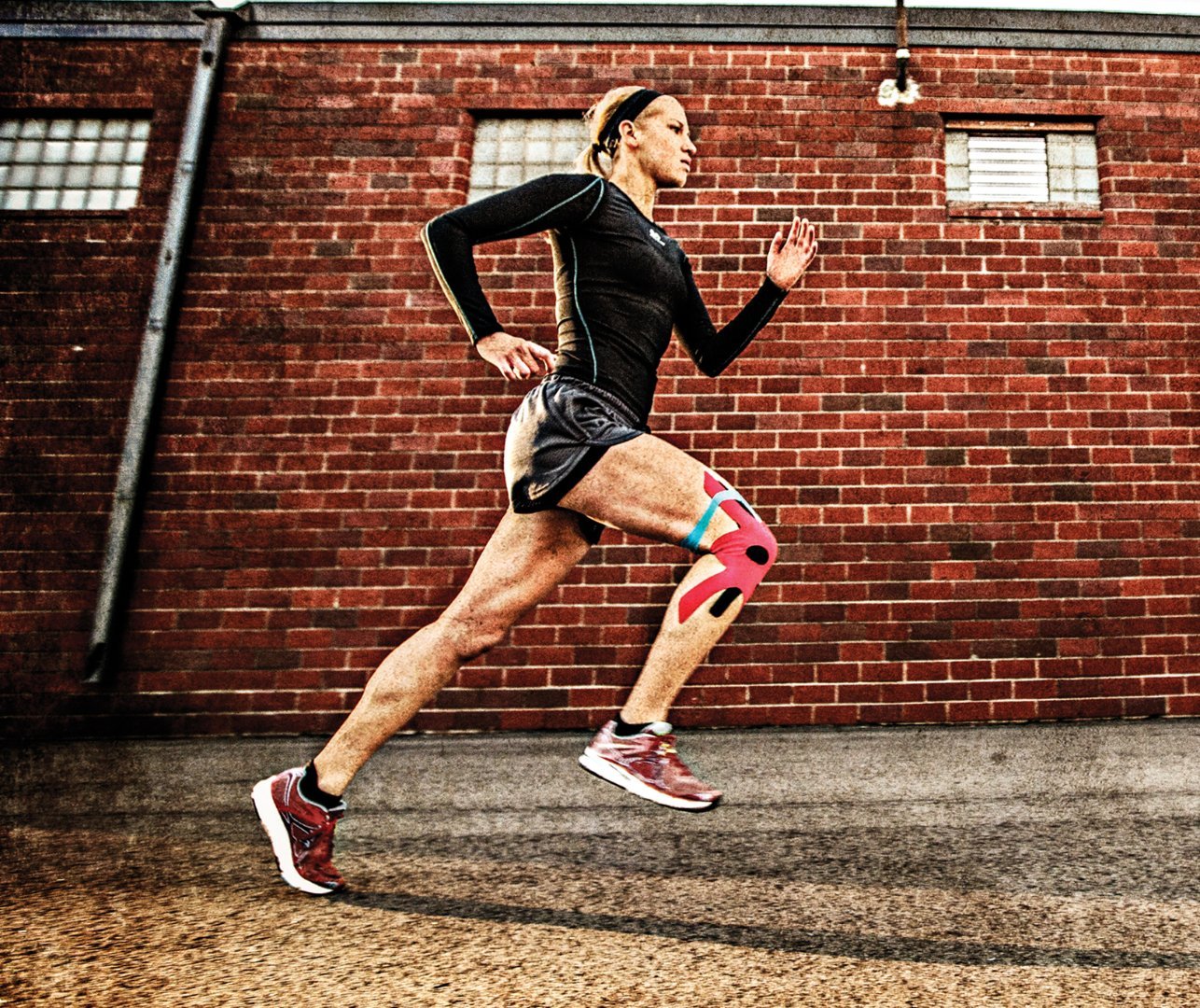 肌内效贴布肩膀贴法图（肌内效贴布是个怎样神奇的存在？）-华海博客