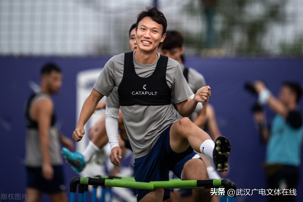 中超第二轮武汉队什么时候开始（中超第二阶段本周开战 武汉三镇球迷开放日真热闹）