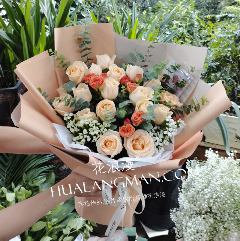三八妇女节送什么花比较好（三八节送女人什么礼物好）