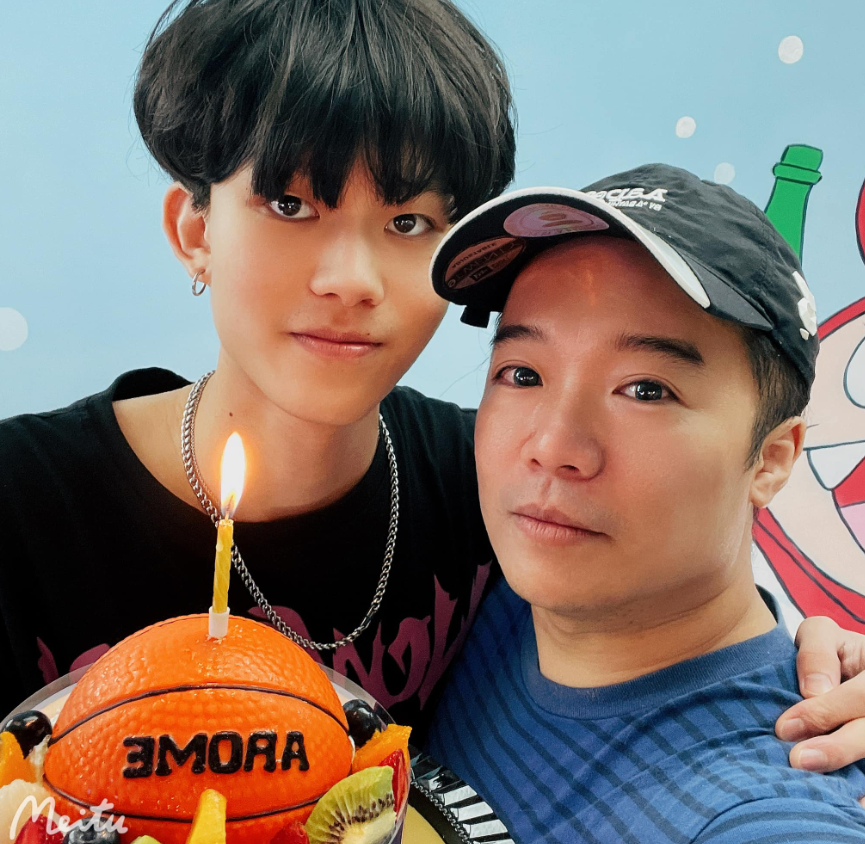 香港艺人梁家荣突发心脏病猝逝年仅38岁，最后发文向网友求助