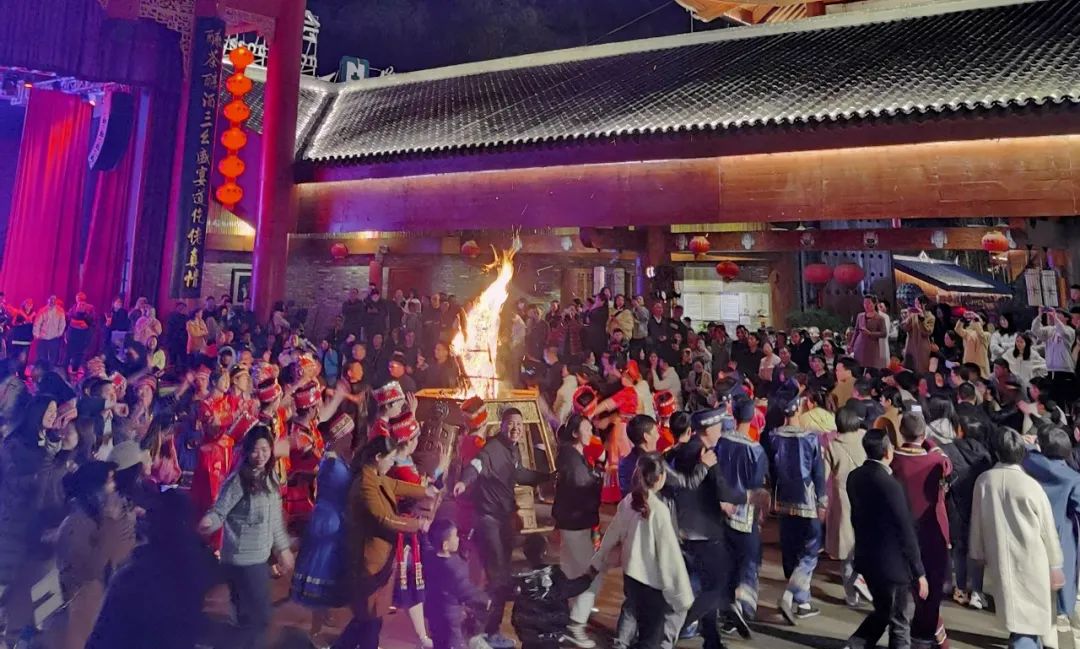【露营】去中国傩城露营，把生活还给山野，把自己还给自己