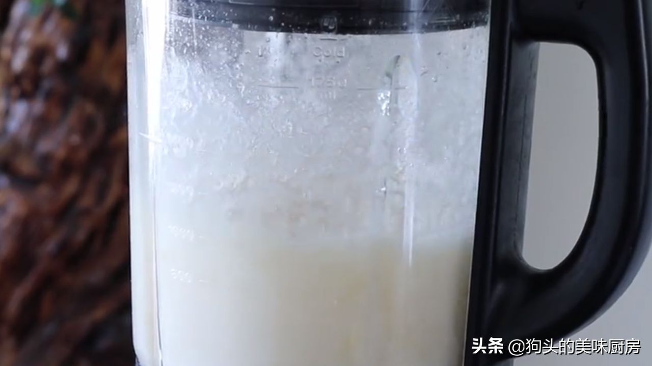 冬天吃梨有好处，教你一个做法，Q弹爽滑，润肺生津，做给孩子吃