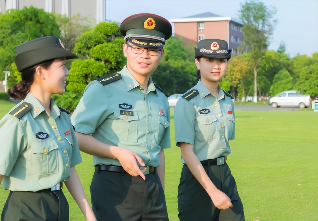 大專生想報考公務員，選這三類入編容易，應往屆畢業(yè)生都有機會